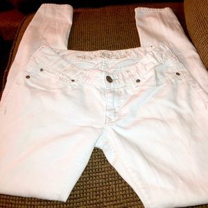 Jean leggings.                                   1